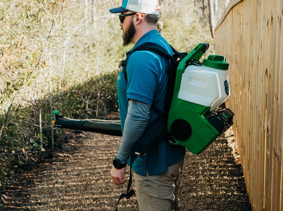 Indoor pest control service setup